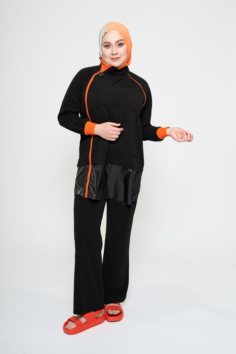 Sport Chic Modest Tracksuit | Black