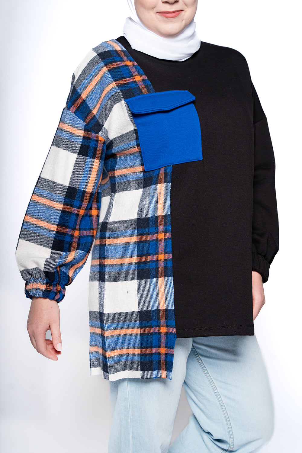 Hadeel Oversized Modest Sweatshirt | Black