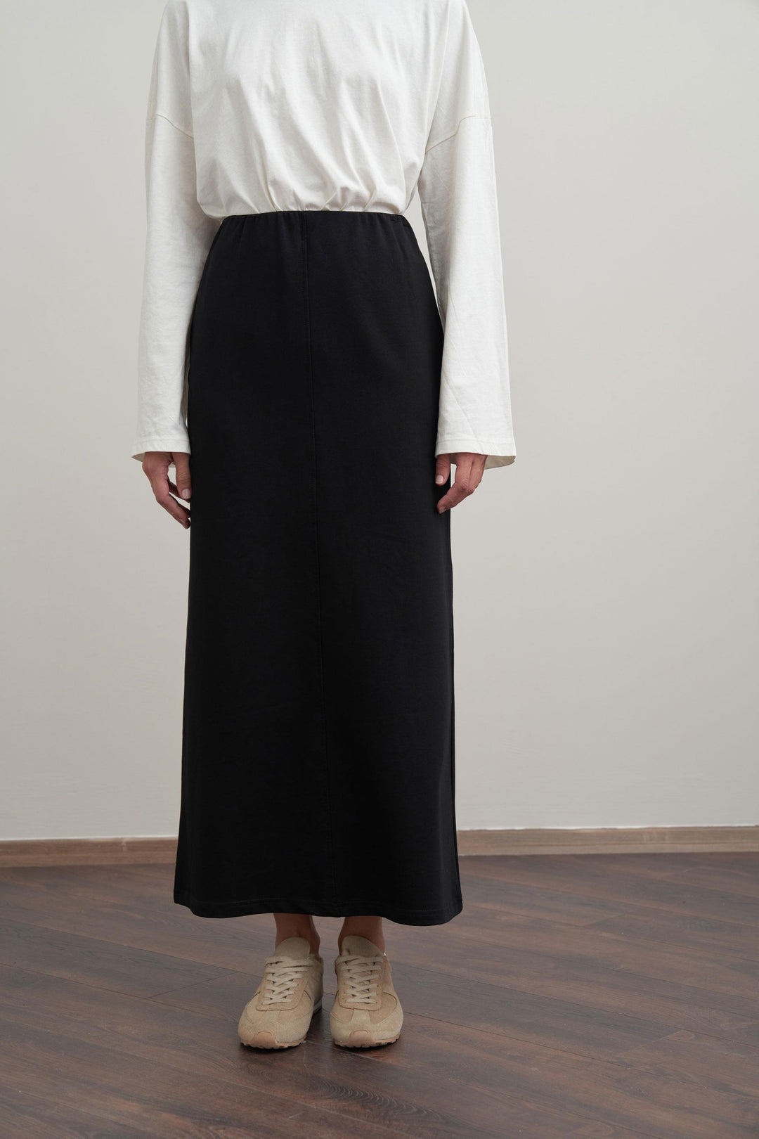 Veronica Maxi Modest Skirt | Black