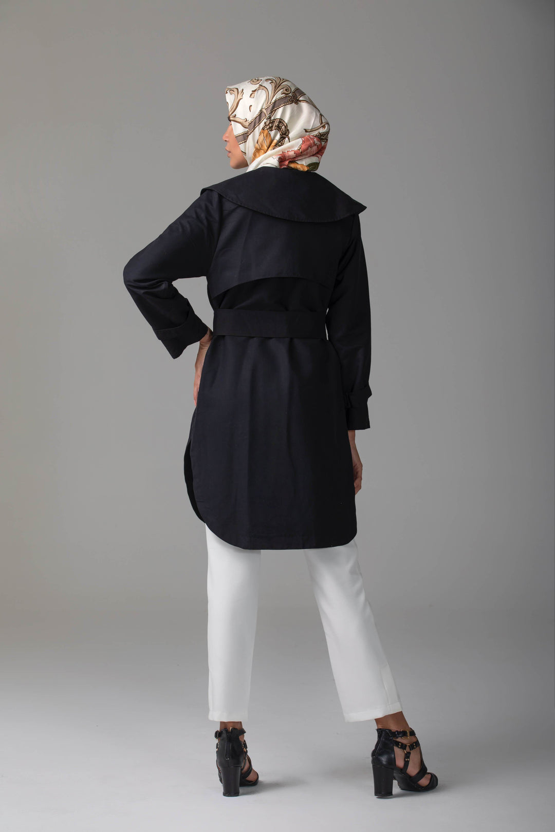 ‘Maya’ Short Trench Coat Coat Dana Fashion 